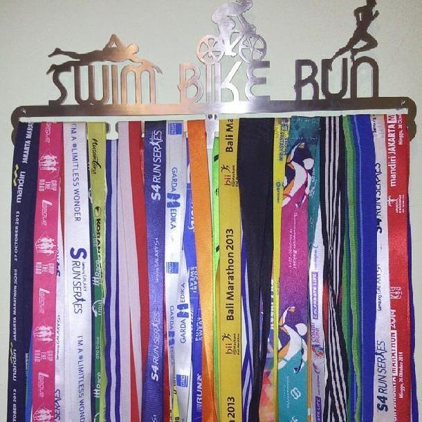 MEDAL HANGER - GANTUNGAN MEDALI - SWIM BIKE RUN TRIATHLON