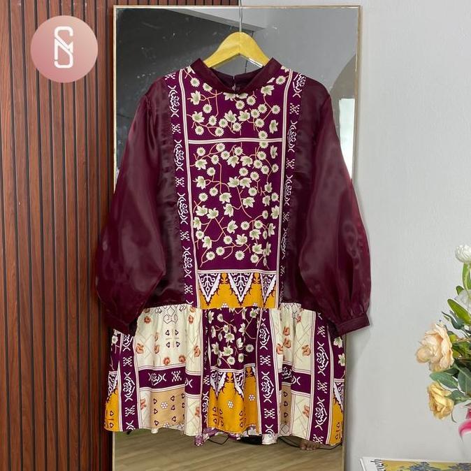 Myshawl Amberly Blouse Tunik Jumbo Tille Motif Kasual Kondangan Wisuda Kekinian Big Size Brukat Moti