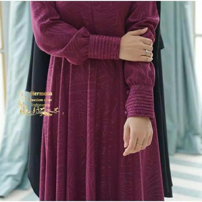 [Gamis Hermosa] Gamis embos hermosa motif abstrak bahan yoris caltri semua warna (hitam, navy, kubus