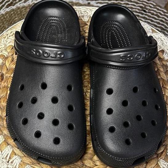 sendal crocs pria original