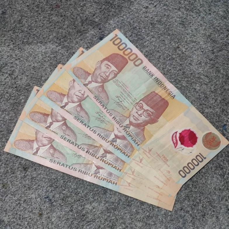 Dindaseller6 - Uang Lama 100000 Rupiah Polymer Sukarno Hatta Bahan Mahar Nikah Koleksi Langka