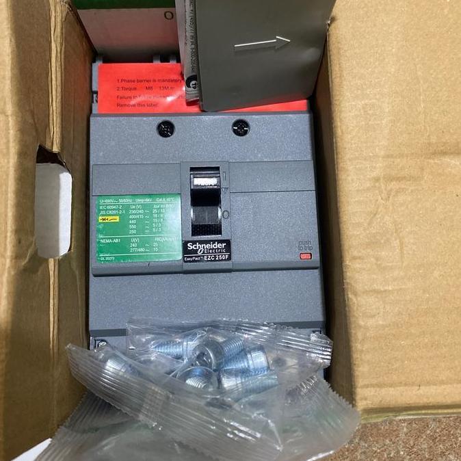 Murah schneider mccb 3p 125A EZC250F3125 MCCB BREAKER 3PHASE 125A SCHNEIDER Non COD