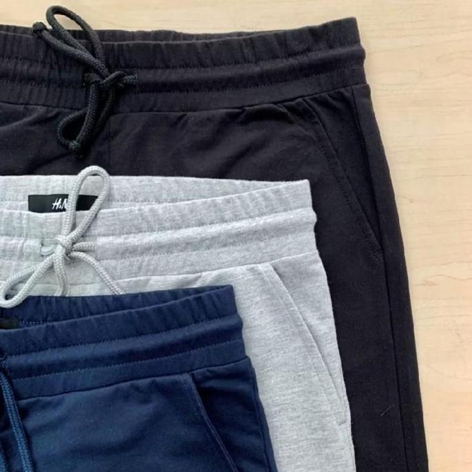 Celana Pendek Bahan Pria Uniqlo Branded Sisa Ekspor Original