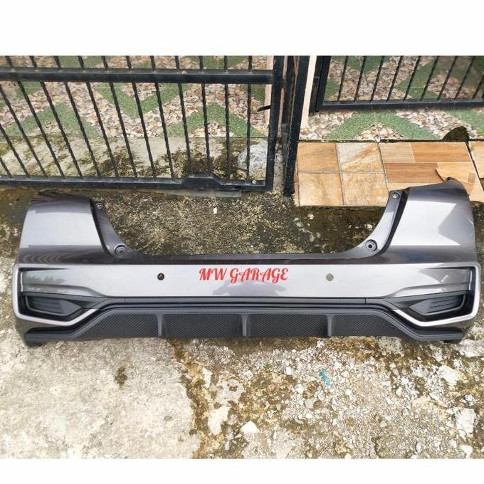 Bumper bemper belakang Honda Jazz RS GK5 2019 fullset dengan diffuser