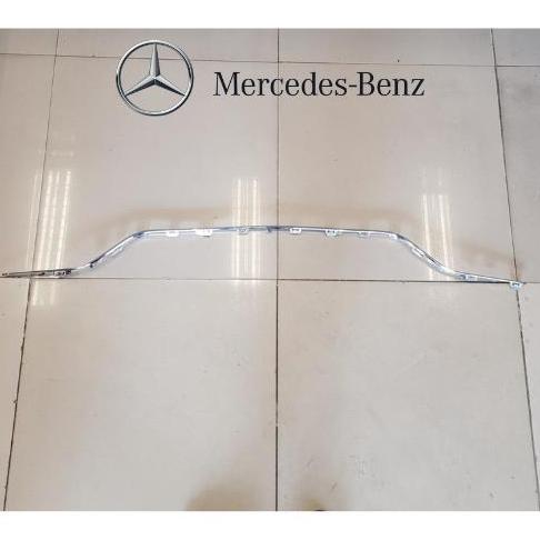 List Chrome Lower Bemper Belakang Mercedes Benz W205 A2058856103