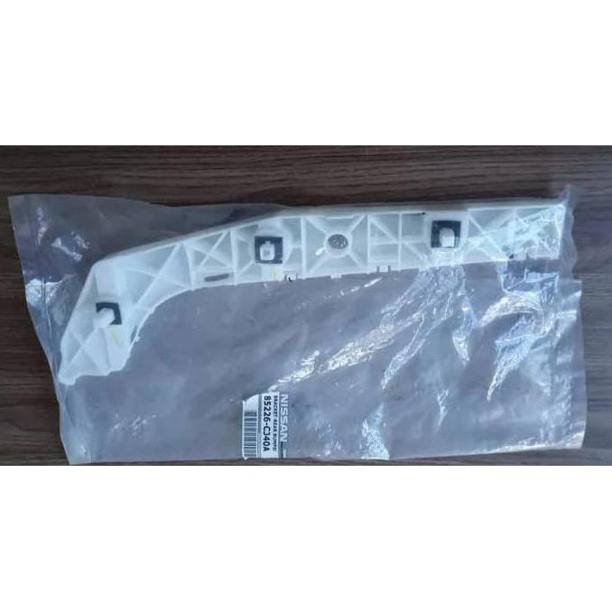BRACKET BEMPER BELAKANG NISSAN GRAND LIVINA