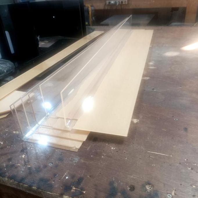 akrilik L siku serbaguna