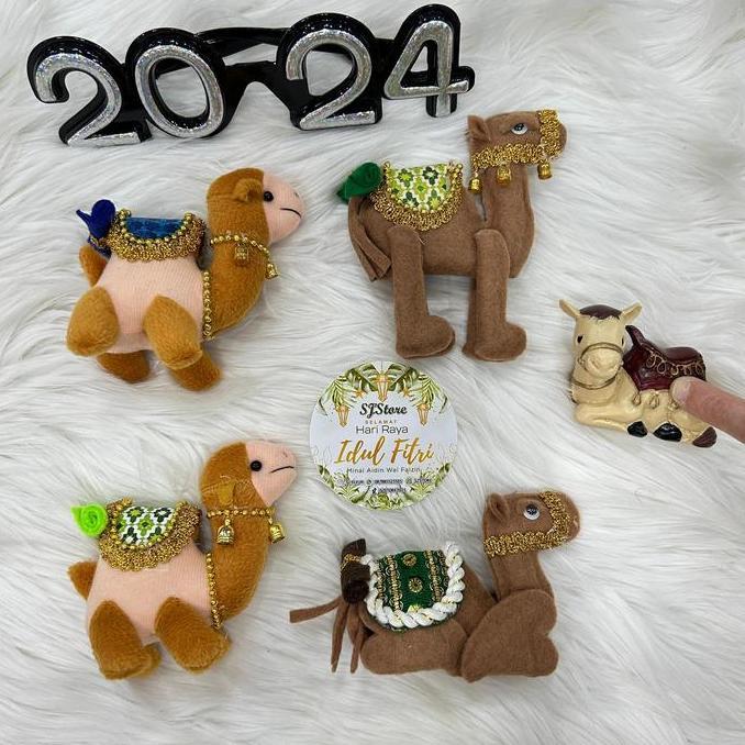Aksesoris hiasan hampers dan meja lebaran idul fitri unta ramadhan