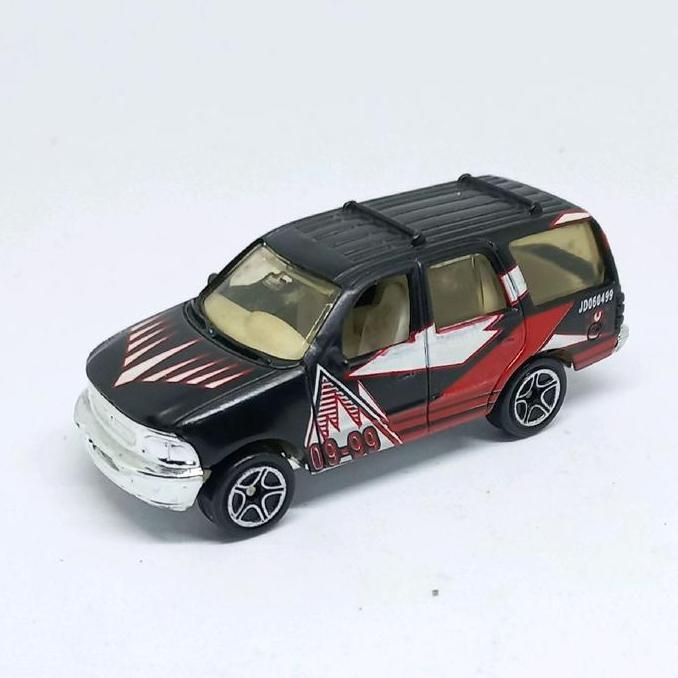 matchbox ford expedition hitam loose diecast (s)