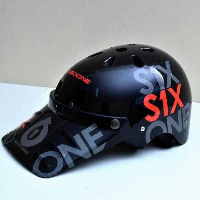 Sticker Stiker decal Custom Helm Sixsixone Hatesix