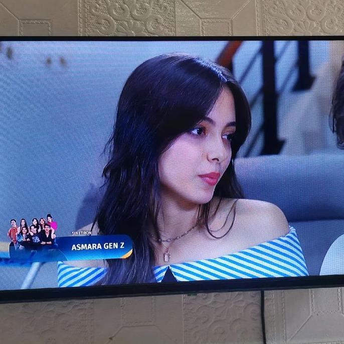 Terlaris Toshiba Led Tv 32 Inch Slim Bezzless + Bracket Tv(Swift) Siaran Digital Tv