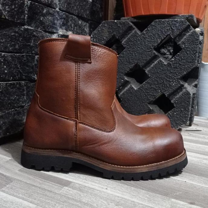 Daeloos - Safety Boots Xrider Middle Pecos Kulit Sapi Vintage Brown