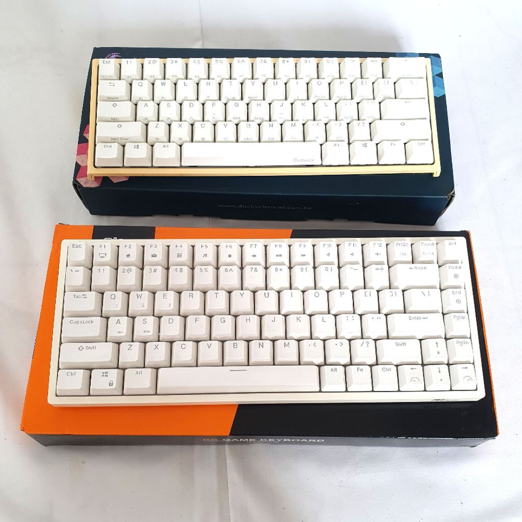 Bundle mechanical Keyboard Royal Kludge & Ducky