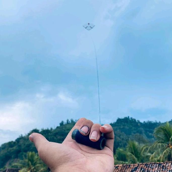 New- layangan papiran motif siap terbang