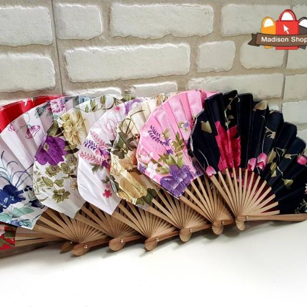 KIPAS JEPANG OVAL KIPAS NARI PREMIUM DEKORASI PESTA TAHUN BARU IMLEK HIASAN PARCEL KIPAS SOVENIR