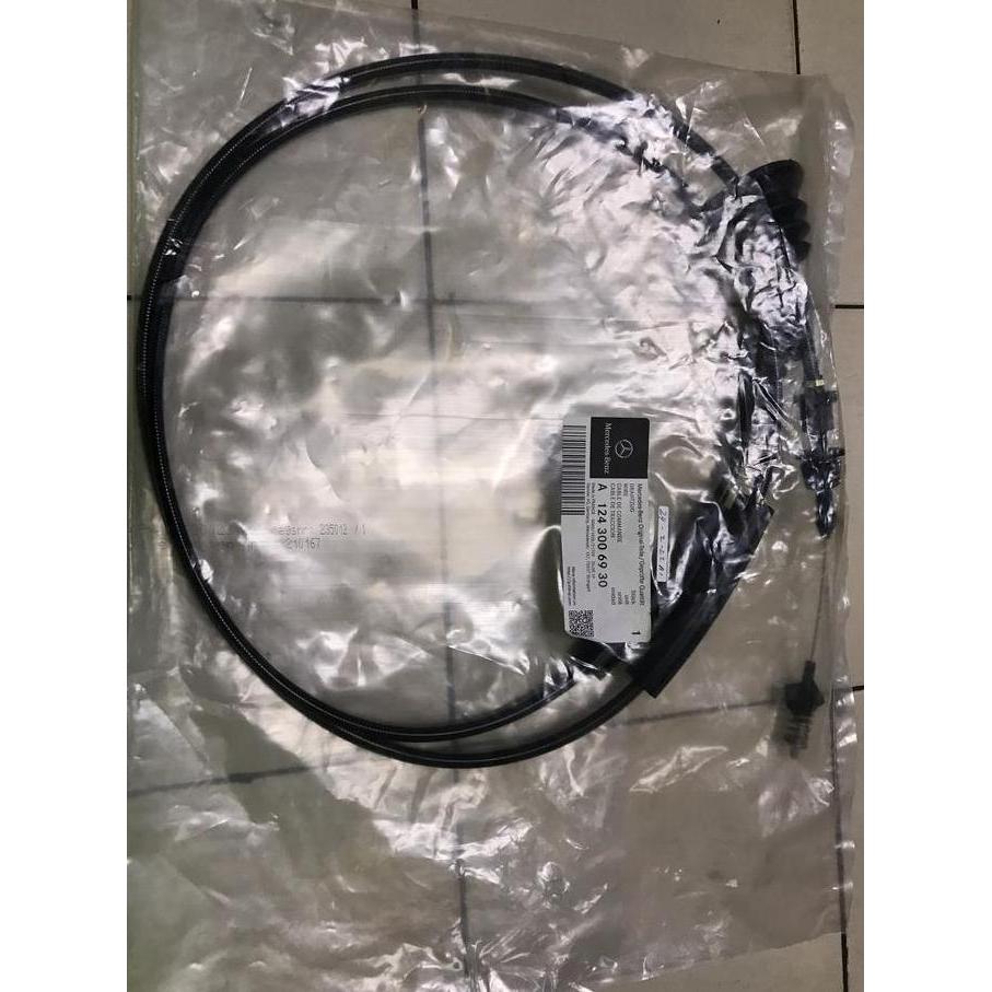 Kabel Gas Mercedes Benz W124 E220 Original Mercy Terlaris