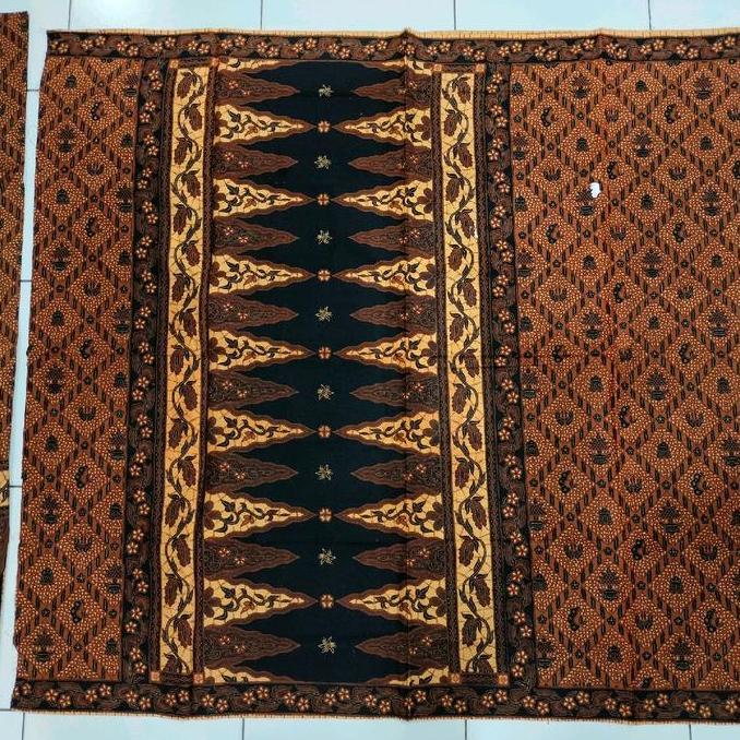 setelan kain batik dan selendang