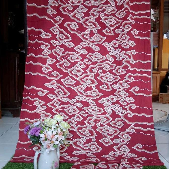 Trusmi Cirebon Kain Batik Tulis Pria Wanita Motif Mega Mendung Warna Bahan Katun Ukuran 2m x 1 15m K
