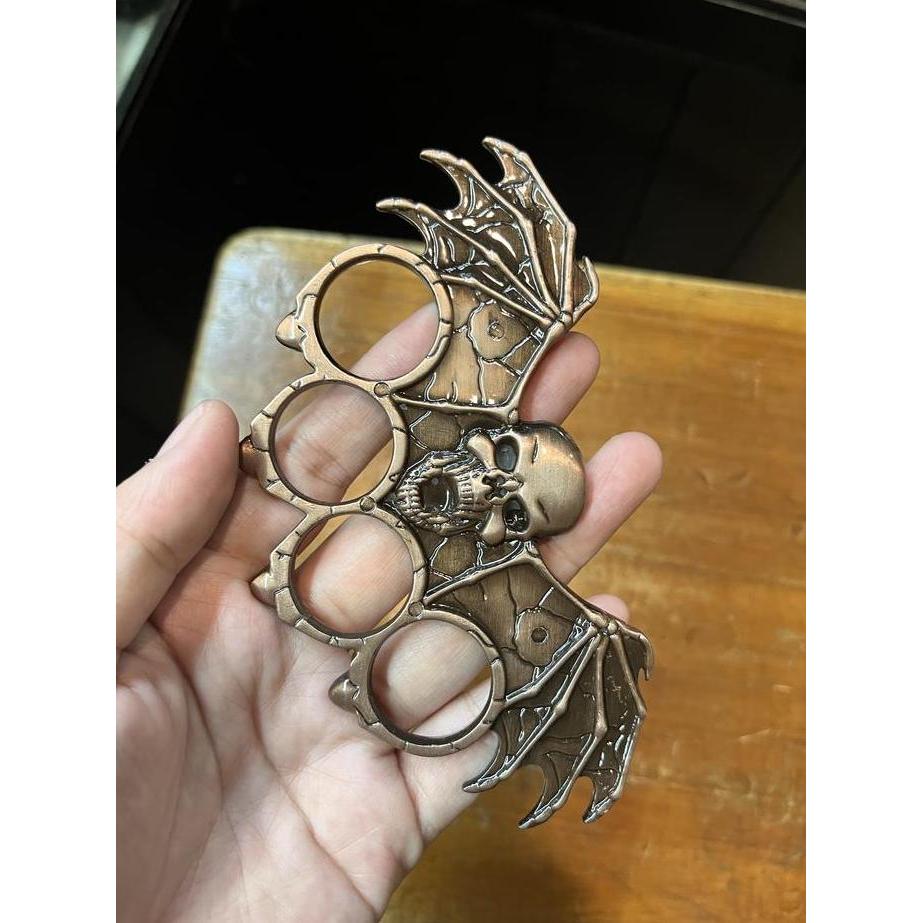 Kenekel / Knuckle P1121 Motif Tengkorak Gold