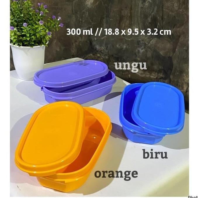 Tempat Makan Tupperware Slim Oval Keeper @300Ml 1 Pc