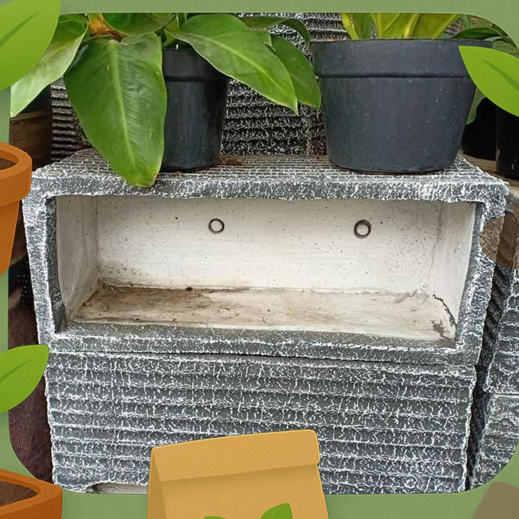 Pot Panjang Minimalis