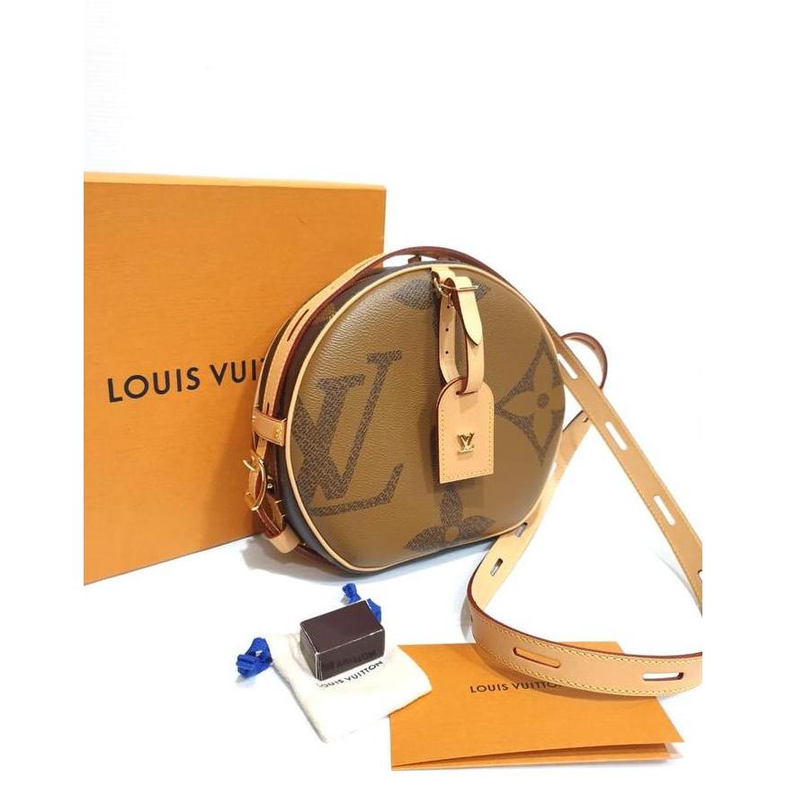 BNIB LV Soft boite Monogram Giant 2019 (complete receipt June 2019)
