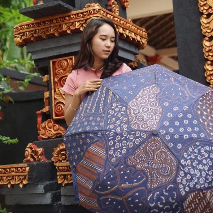 Payung Lipat Motif Batik Tulis