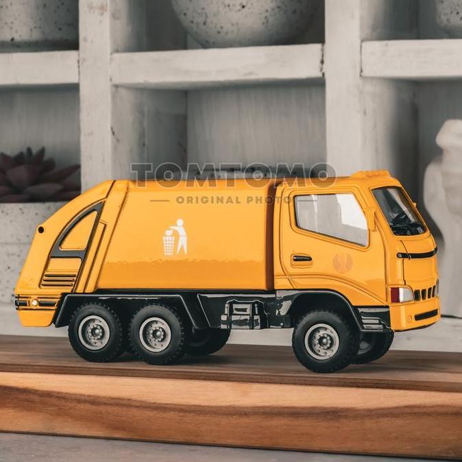 Tomtomo Garbage Truck M Diecast Miniatur Mobil Mobilan Trash Truk Kode 1182
