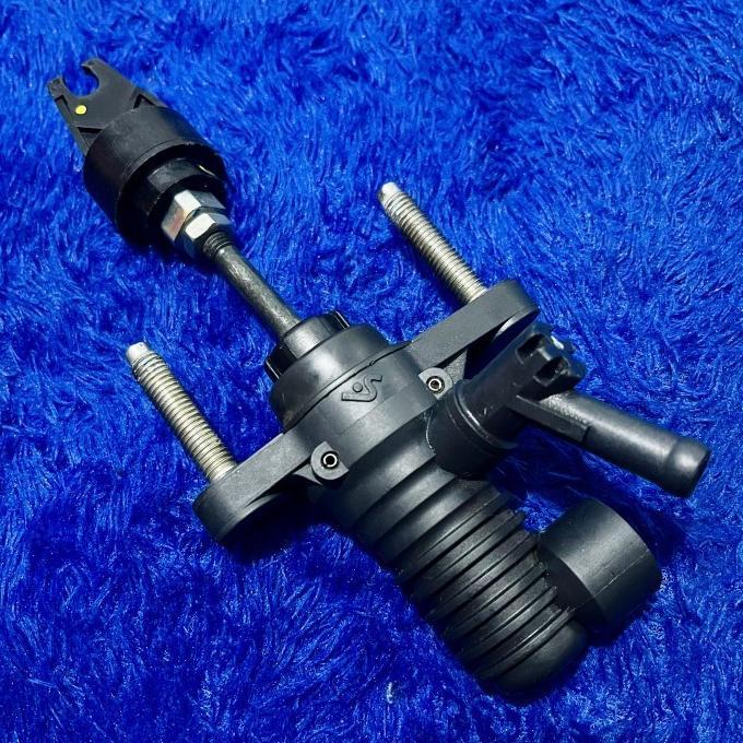 Master kopling atas toyota inova fortuner hilux