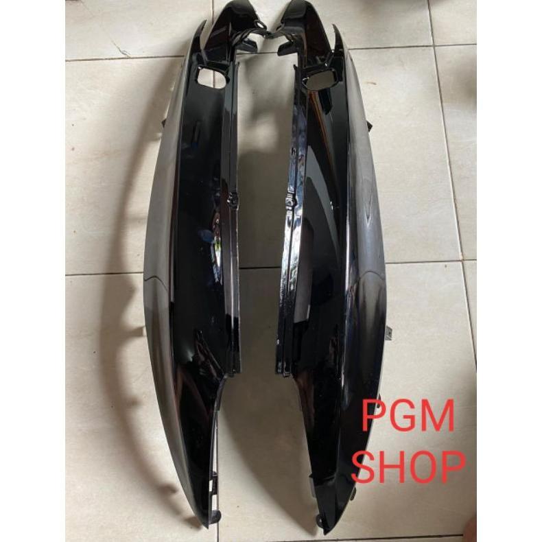 cover body belakang kanan kiri spacy warna hitam