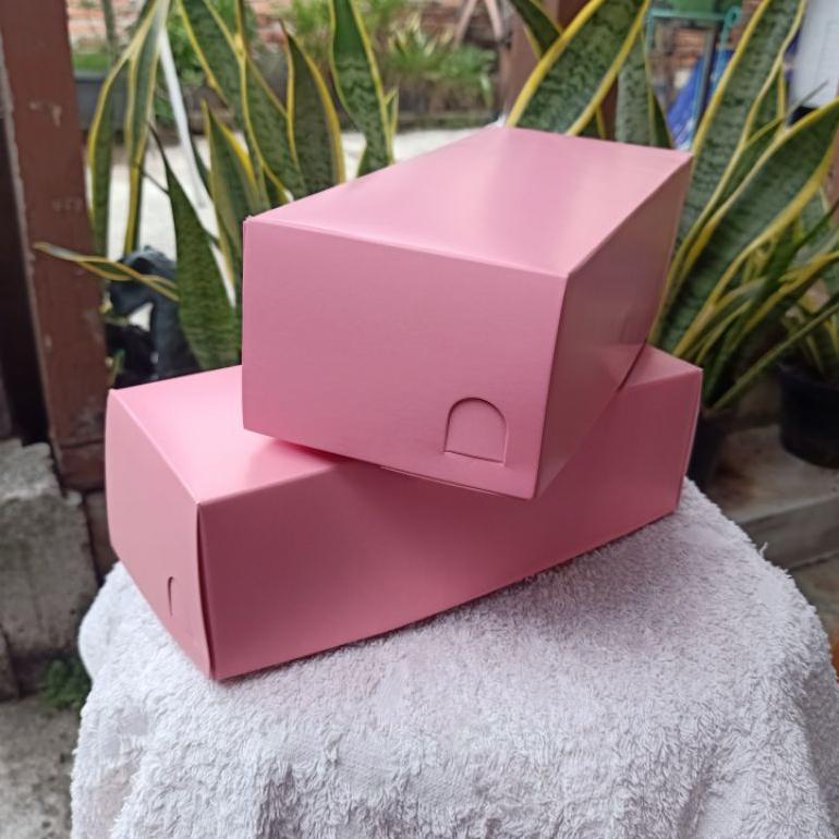 box kue 22x10x7 bolu gulung  box bomboloni
