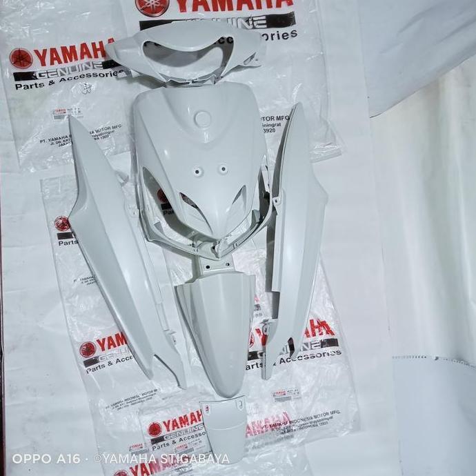 body set mio smile warna putih original