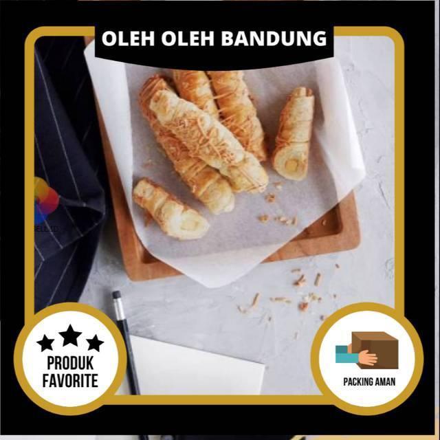 Kartika Sari - Cheese Roll Puff Pastry - Oleh Oleh Kue Bandung Original Dan Terpercaya