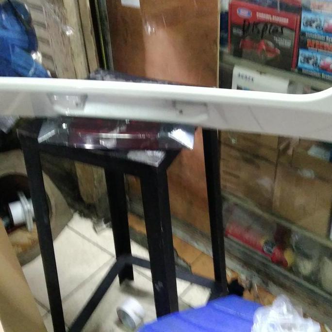 Spoiler Belakang Mobil Avanza / Xenia / Veloz 2019 - 2021 Model Original Plus Lampu Diskon