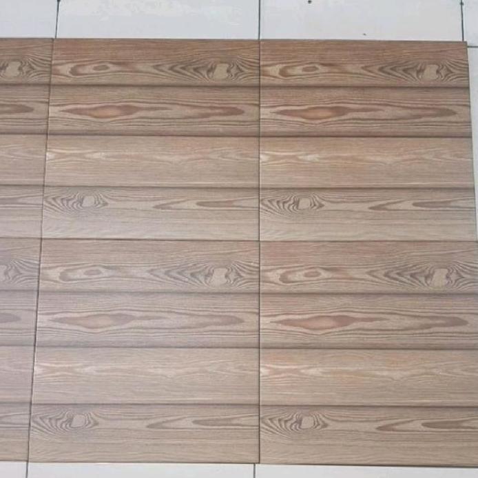 keramik teras carport kesat 40x40 mulia parana