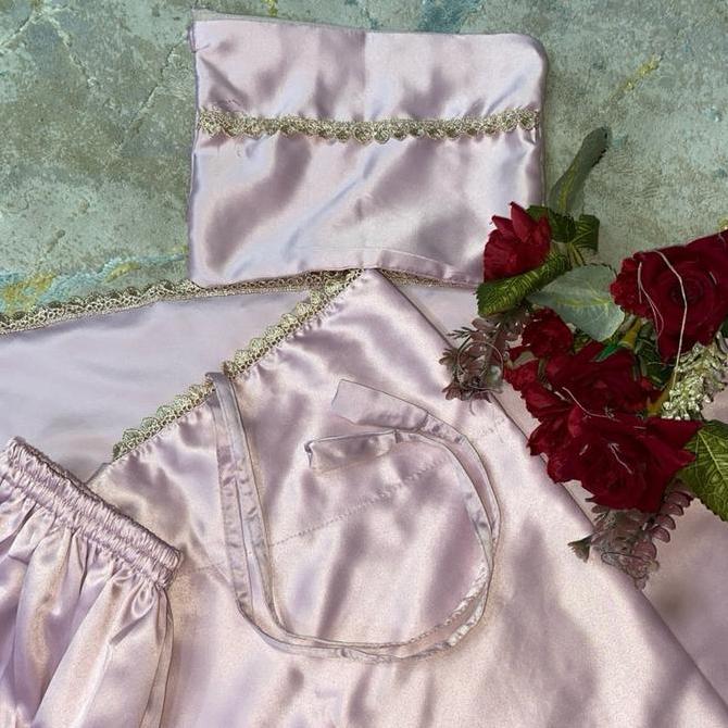 Mukena Silver Velvet Polos Senada 2 in 1 Jumbo Renda Kecil