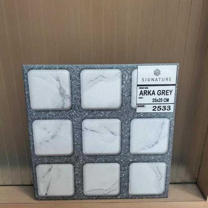 keramik mulia signature arka 25*25