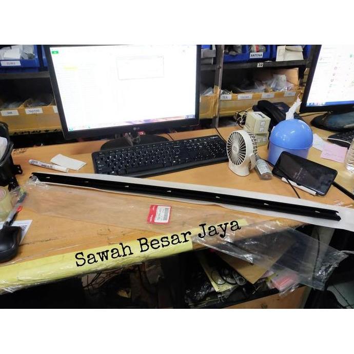 Weather Strip - Karet Pelipit Plipit List Lis Bawah Kaca Pintu Bagian Dalam Honda Jazz Gd3 City Gd8 