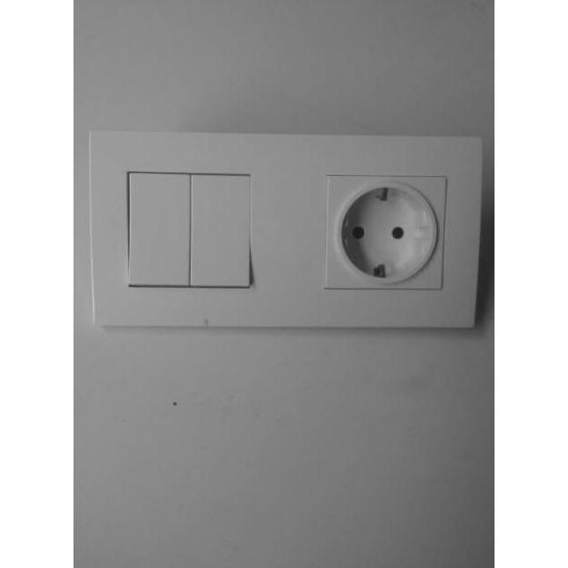 Stop kontak+saklar 2 gang Schneider