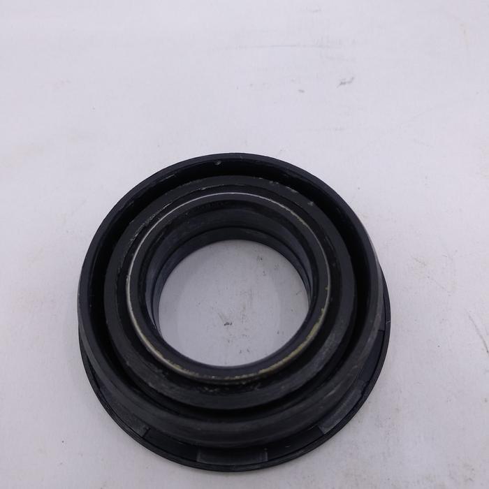 Sil Roda / Oli Seal Cultivator Yanmar Te 550 N Original Dan Terpercaya