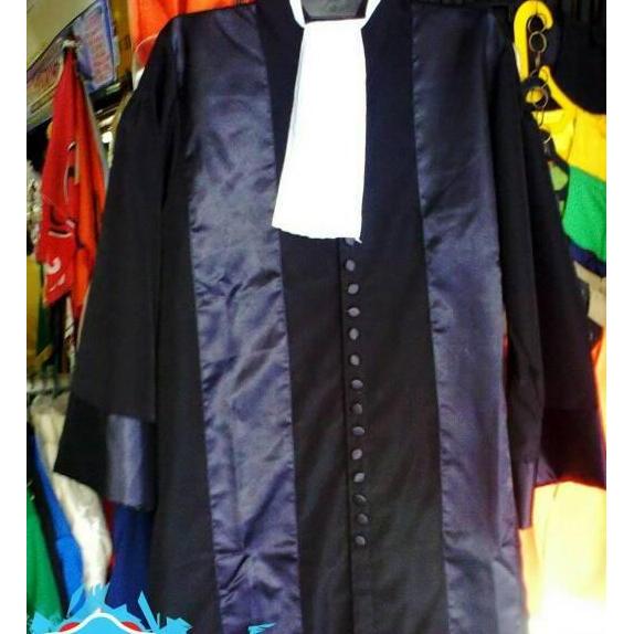 Toga Pengacara (advokat)