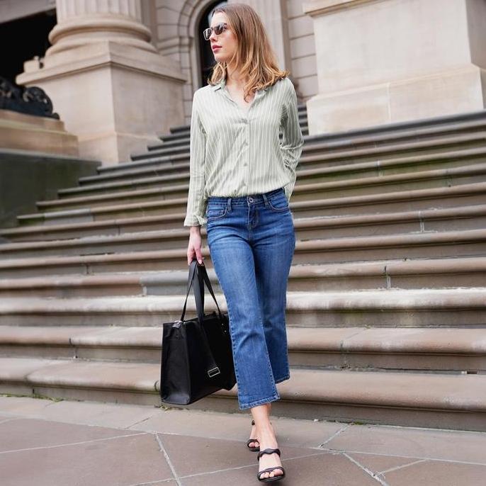 C2 Fuzian Green Kemeja Casual Wanita