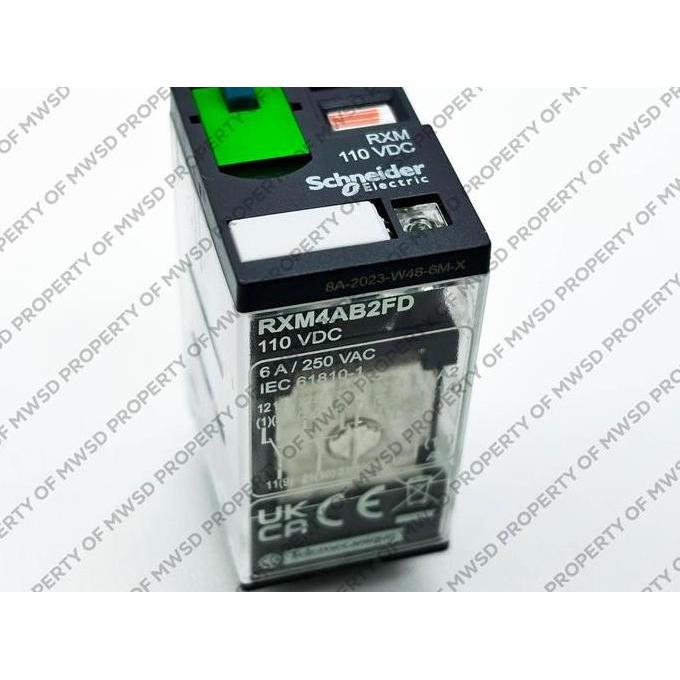 Miliki Schneider Relay Plug In 4Co 6A Dengan Led 110Vdc Rxm4Ab2Fd Socket 2Co 2Nc 12A Rxm2Ab2P7 Rxze1