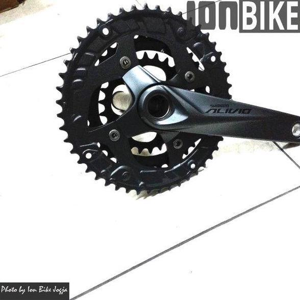 Crank Alivio Fc-M4050/M4060 40/30/22 T Hollowtech 2 Gir Shimano Ht2