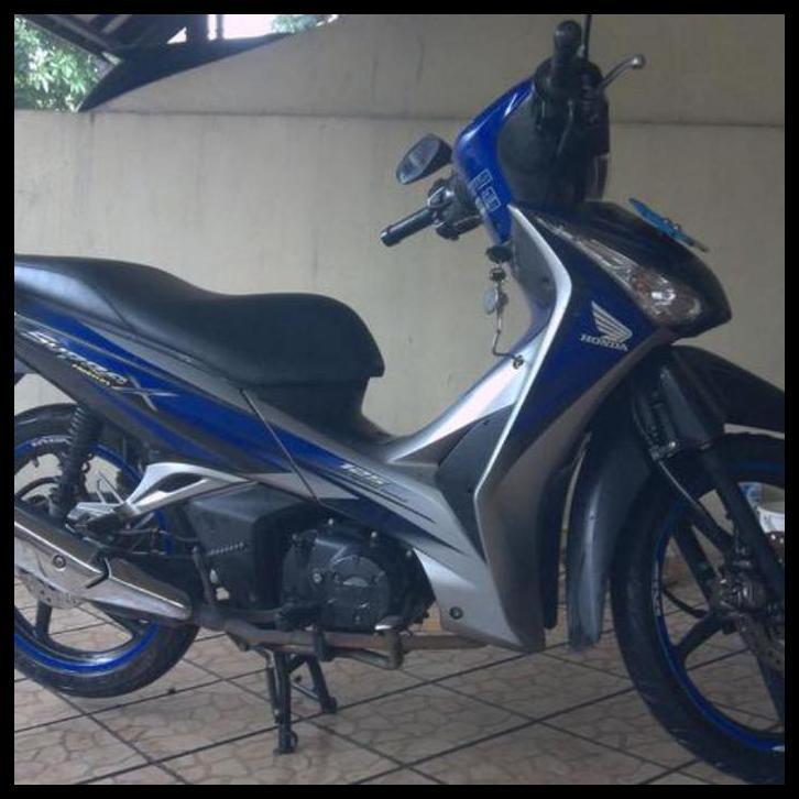 HOT DEAL (ORI) STRIPING STICKER HONDA SUPRA X HELM IN 125 2011 !!!