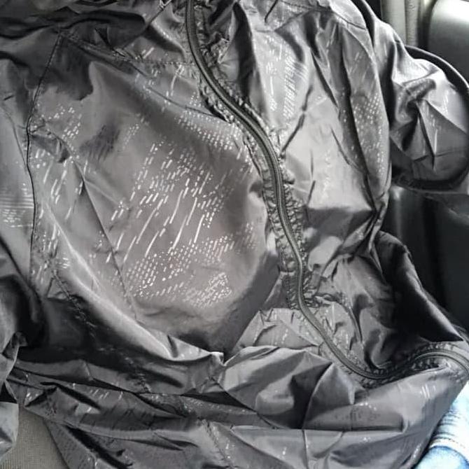 JAKET QUESHARK UV RINGAN JAKET OLAHRAGA UNISEX RST269