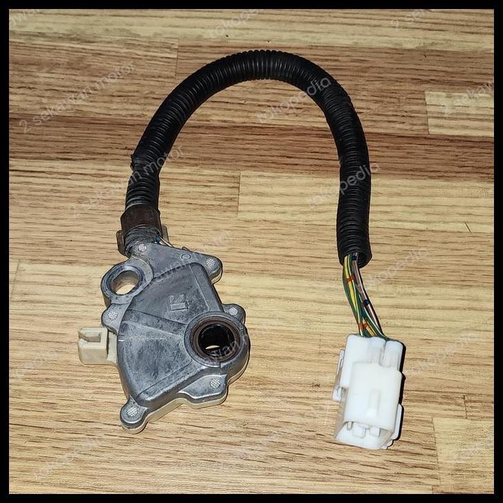TERBARU SELECTOR SWITCH MATIC TOYOTA AVANZA RUSH TERIOS LUXIO INHIBITOR 