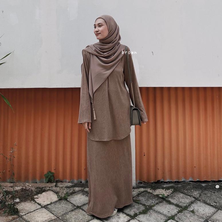 SAILA KNIT SET MALAYSIAN TUNIK DAN ROK (hijab shafiyya hi.shafiyya)