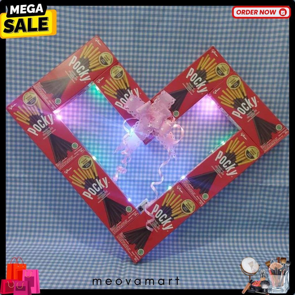 Pocky Love , Coklat Love Hampers Coklat , Snack Box , Coklat Valentine , Coklat Box , Parsel Coklat 