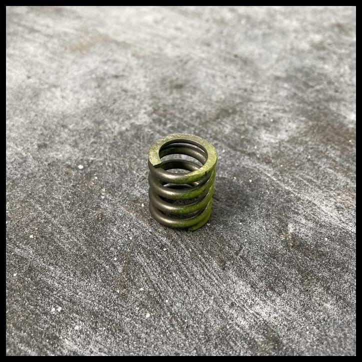 TERLARIS SPRING (FOR POWER STEERING RACK GUIDE) PER COROLLA CORONA AE80 AT150 AT151 GL EE80 SE ST150